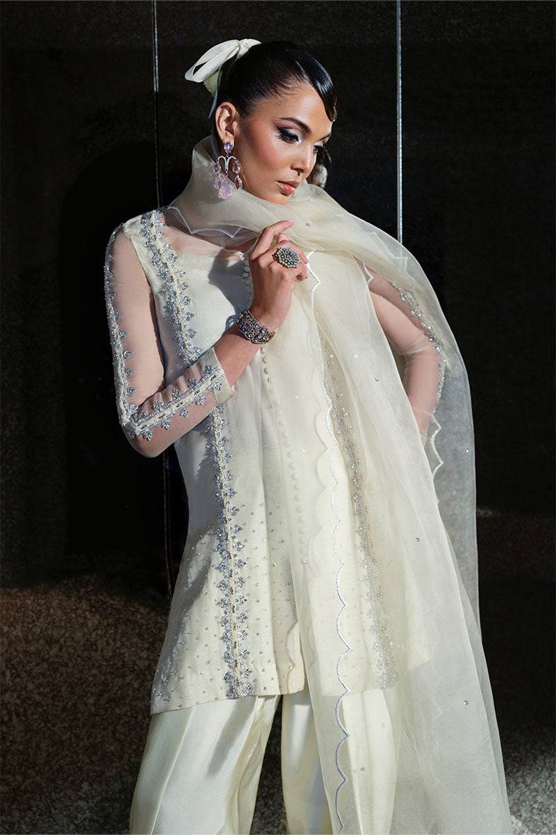 Haute Form | Diva Formals | Cham Cham by Maria Faisal - Registered Vendor of : Haute Form - type : Ladies Clothes - 100% original wedding dresses