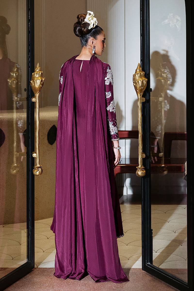 Haute Form | Diva Formals | Bejewelled by Maria Faisal - Registered Vendor of : Haute Form - type : Ladies Clothes - 100% original wedding dresses