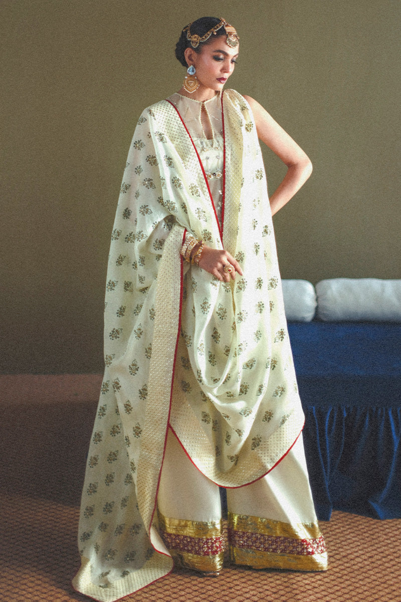 Haute Form I Dastaan Luxury Formals I Mahrani - Ladies Clothes - Maria Faisal