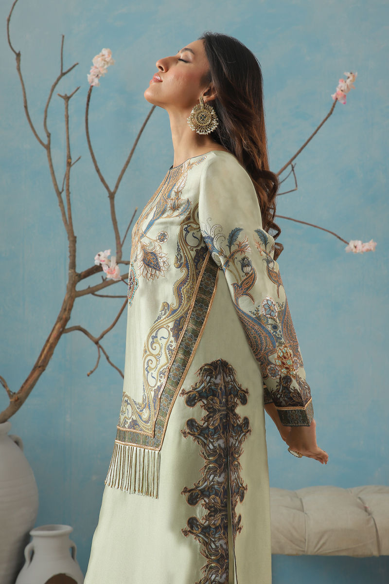 Shamaeel Ansari | Kaira Luxe | KAI-04