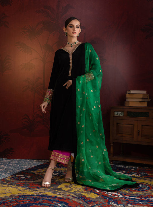 Zainab Chottani | Semi Formals | YAREEN - Ladies Clothes - Maria Faisal