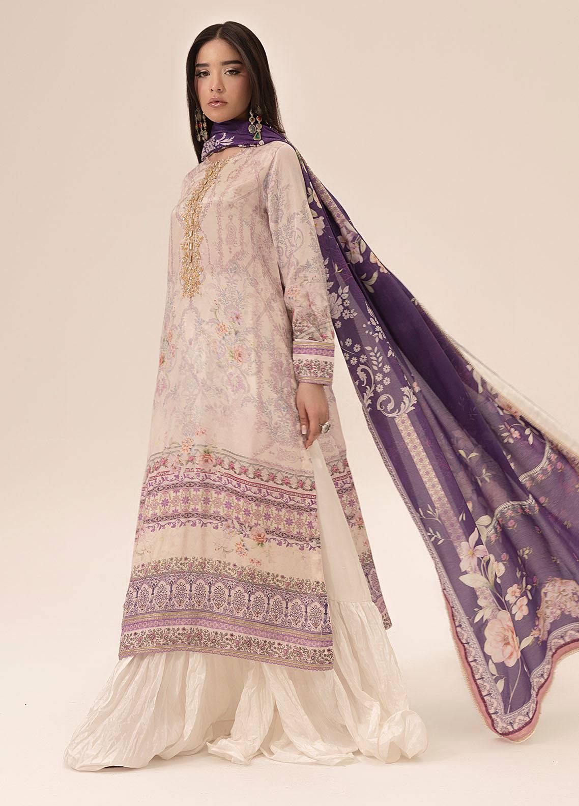 Sahane | Suay Silk Handwork Edit | CT-15003 KAIA - SUAY by Maria Faisal - Registered Vendor of : Sahane - type : Ladies Clothes - 100% original wedding dresses