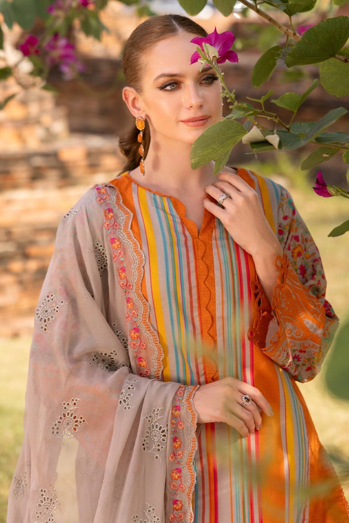 Charizma | Print Melody 25 | PM5-04 by Maria Faisal - Registered Vendor of : Charizma - type : Ladies Clothes - 100% original wedding dresses