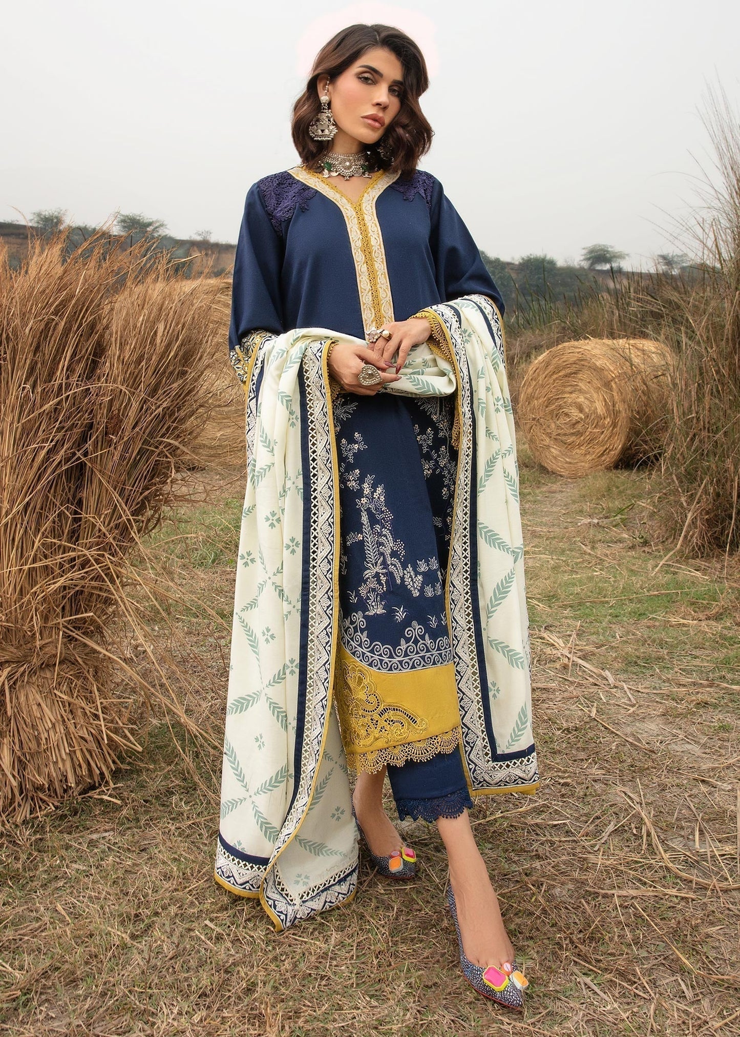 Saira Shakira | Raya Winter Stitched 23 | Neal