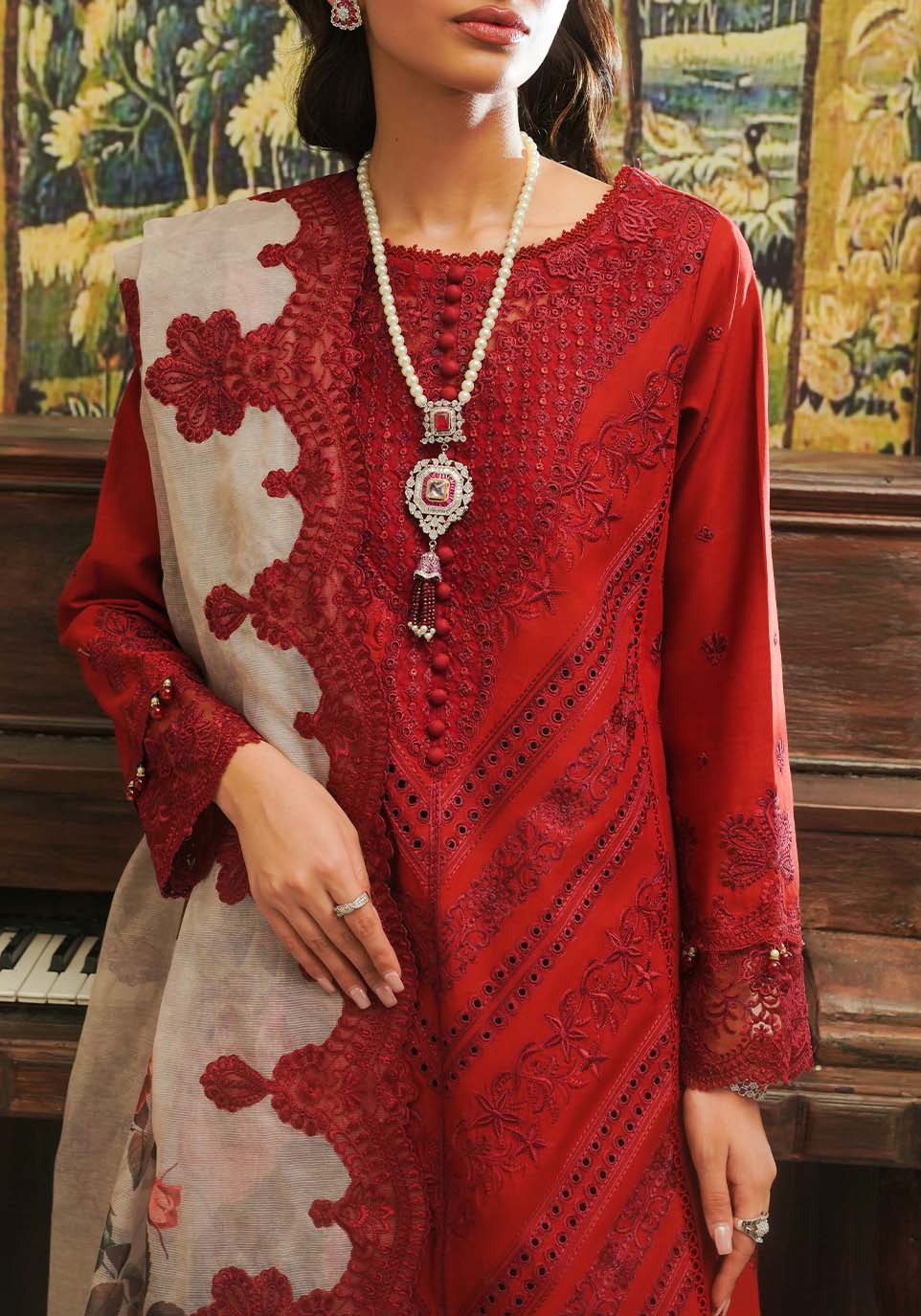 Zarqash | Tresor Luxury Lawn 24 | ZQT 007 ROSALINE - Maria Faisal