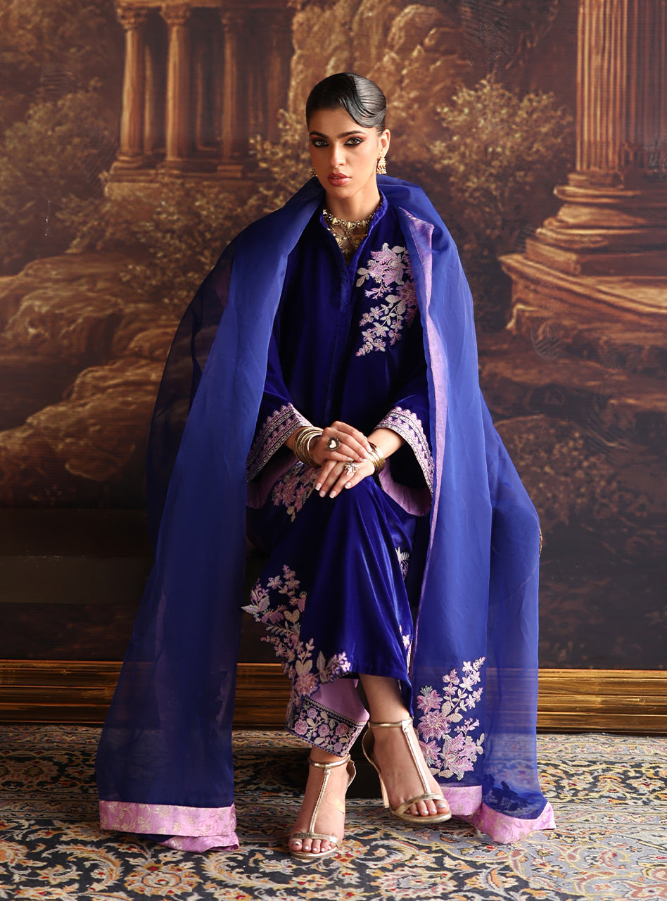 Zainab Chottani | Velura Velvet Edit 25 | Zelin Long Shirt - Formal Dress - available at Maria Faisal in UK and USA.