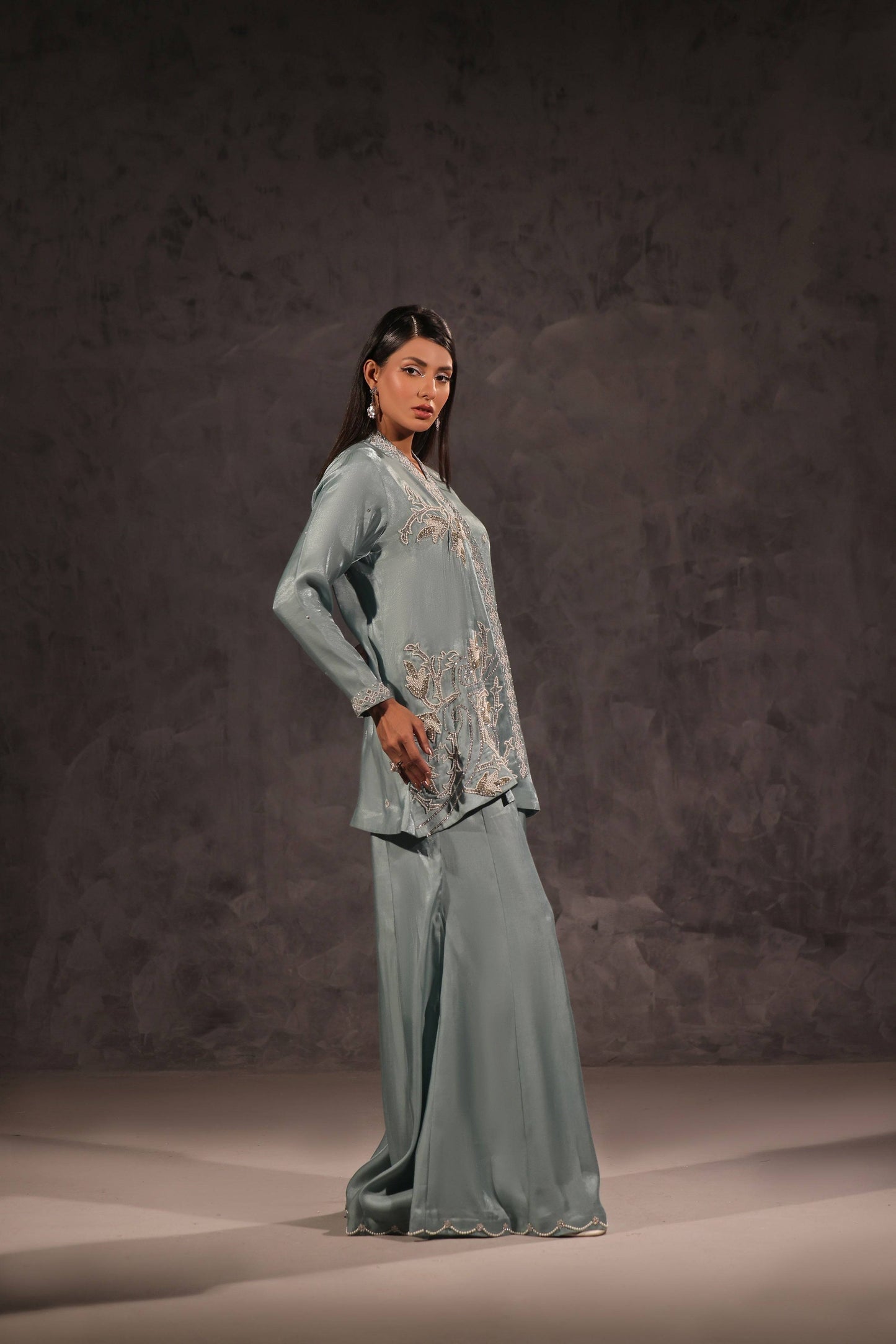 Mona Imran | Ezel Eid 25 | Miral by Maria Faisal - Registered Vendor of : Mona Imran - type : Ladies Clothes - 100% original wedding dresses