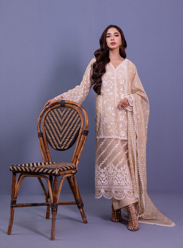 Zainab Chottani | Eid Festive Vol 1 | MEERAB - Designer Dress with Intricate embroidery and embellishments. Shop elegent wedding dress at Maria Faisal.