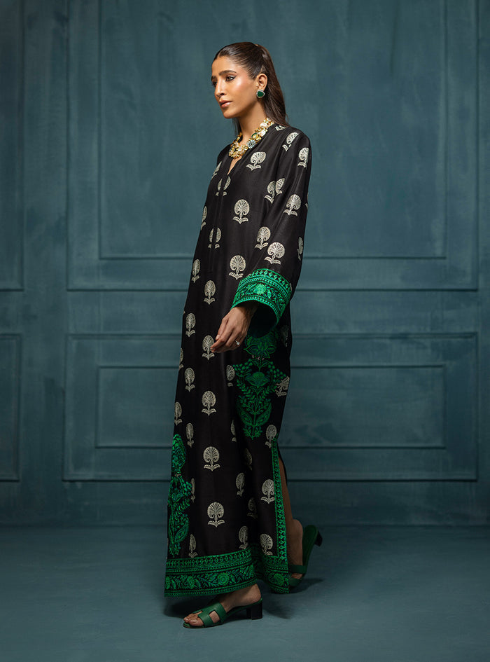 Zainab Chottani | Luxe Edit 25 | Shyna - Formal Dress - available at Maria Faisal in UK and USA.