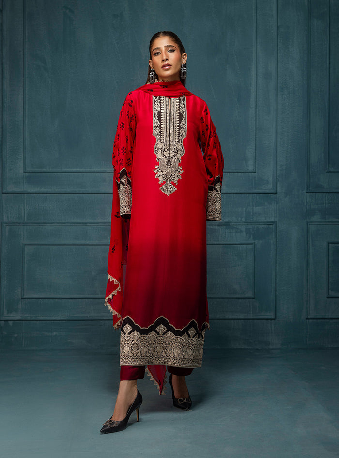 Zainab Chottani | Luxe Edit 25 | Nyra - Formal Dress - available at Maria Faisal in UK and USA.