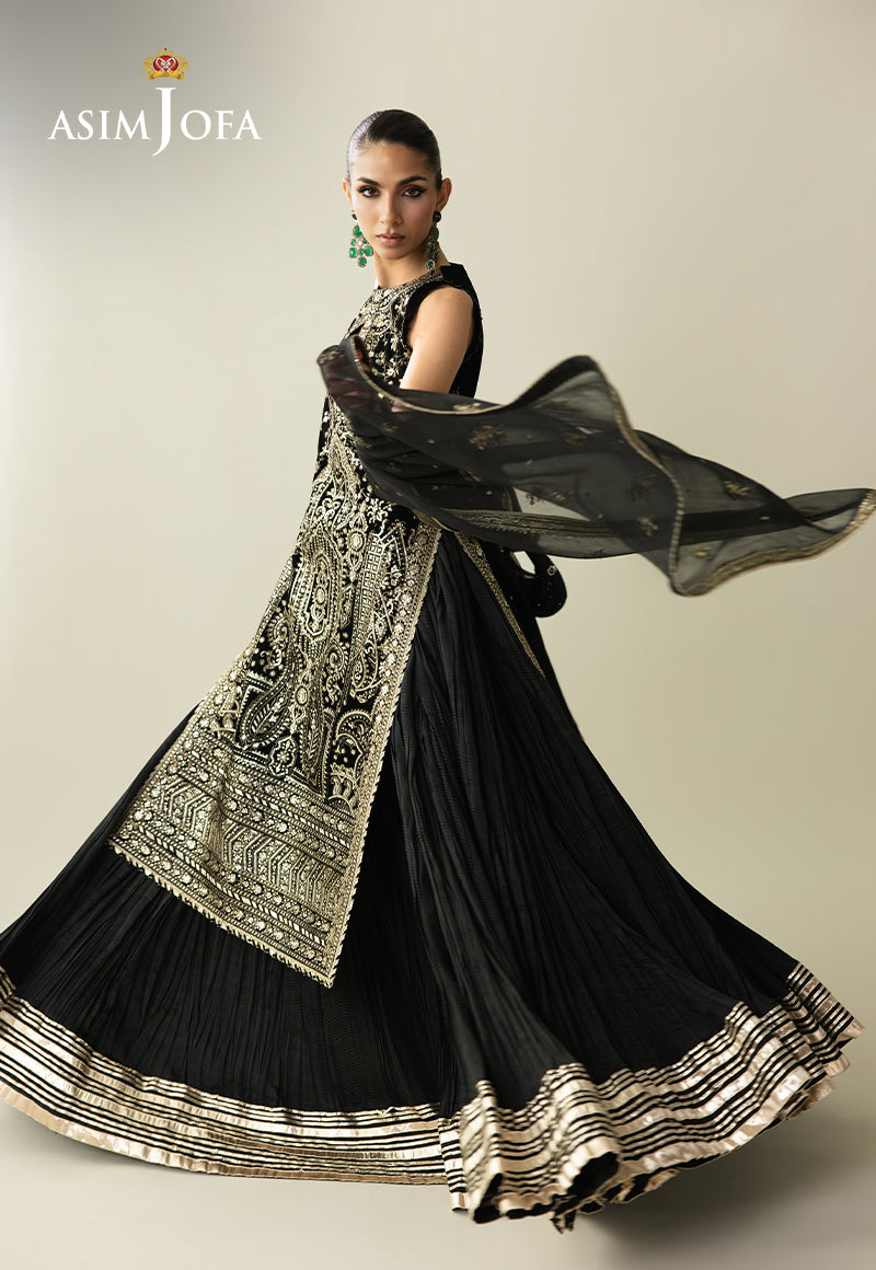 Asim Jofa | Makhmal Velvet 25 | AJULM-01 - Formal Dress - available at Maria Faisal in UK and USA.