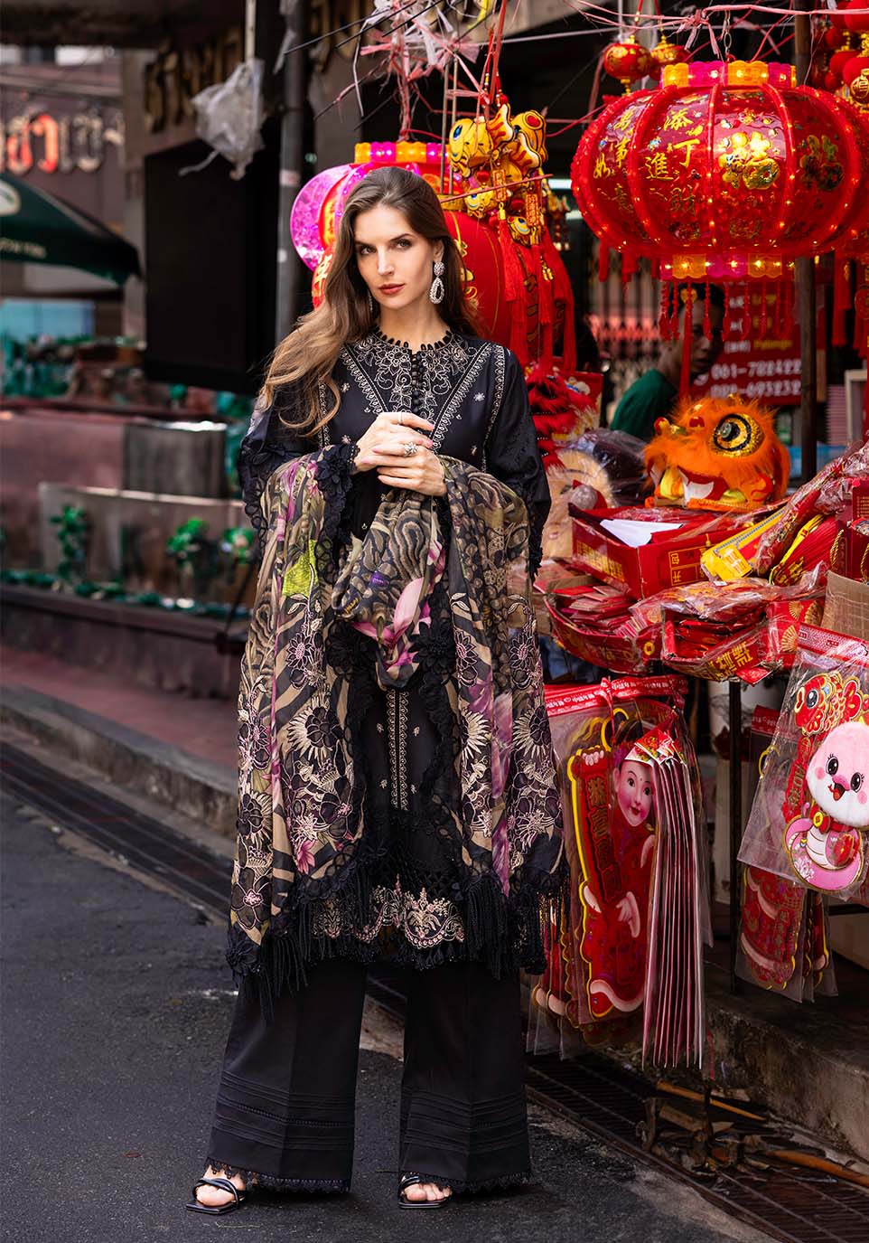 Zarqash | Luxury Lawn 25 | ZQLU 001 Eliana by Maria Faisal - Registered Vendor of : Zarqash - type : Ladies Clothes - 100% original wedding dresses