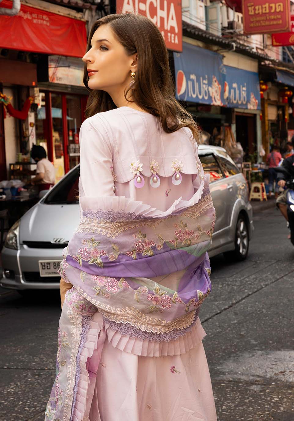 Zarqash | Luxury Lawn 25 | ZQLU 006 Daisy ~ Belle by Maria Faisal - Registered Vendor of : Zarqash - type : Ladies Clothes - 100% original wedding dresses