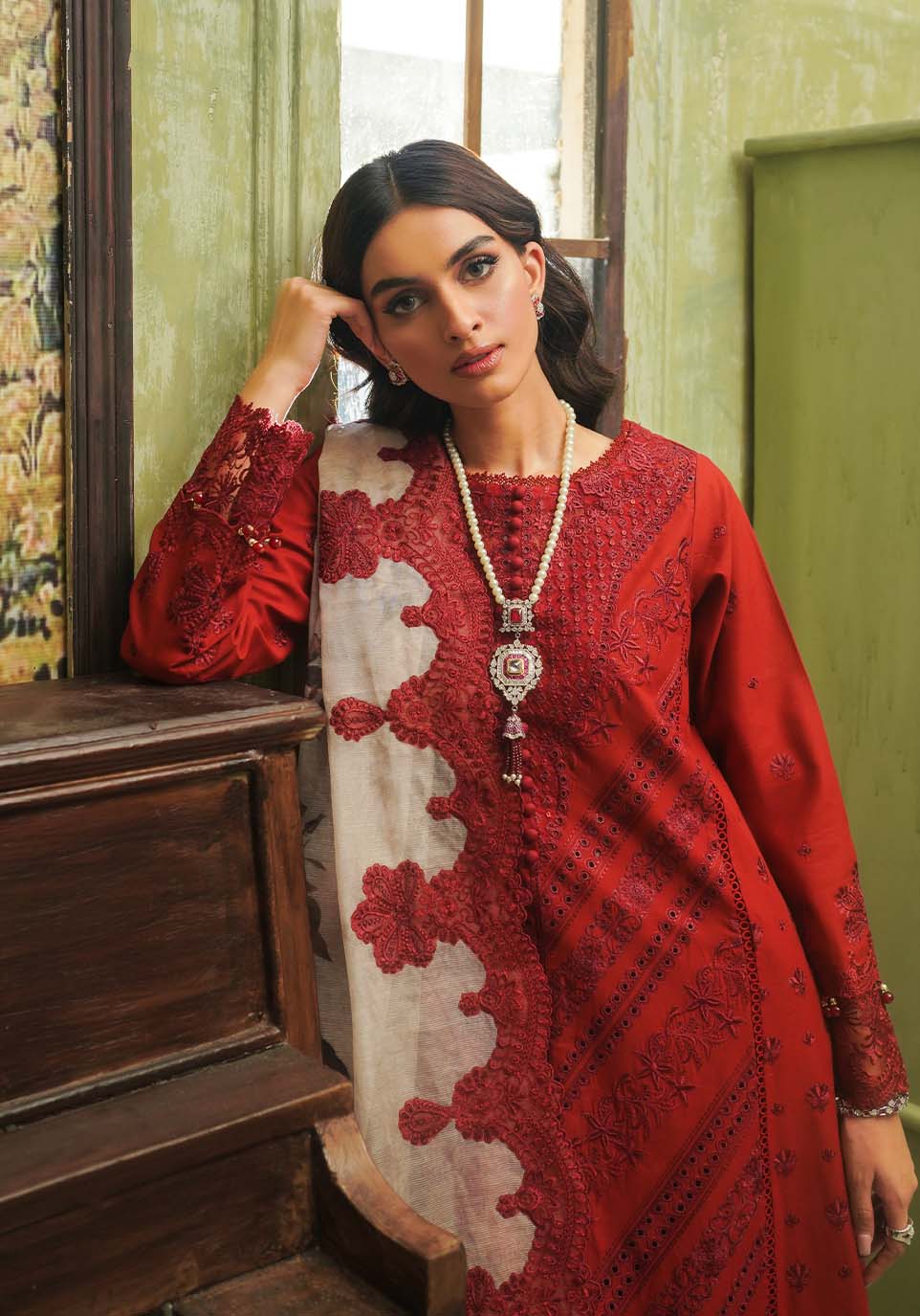 Zarqash | Tresor Luxury Lawn 24 | ZQT 007 ROSALINE - Maria Faisal