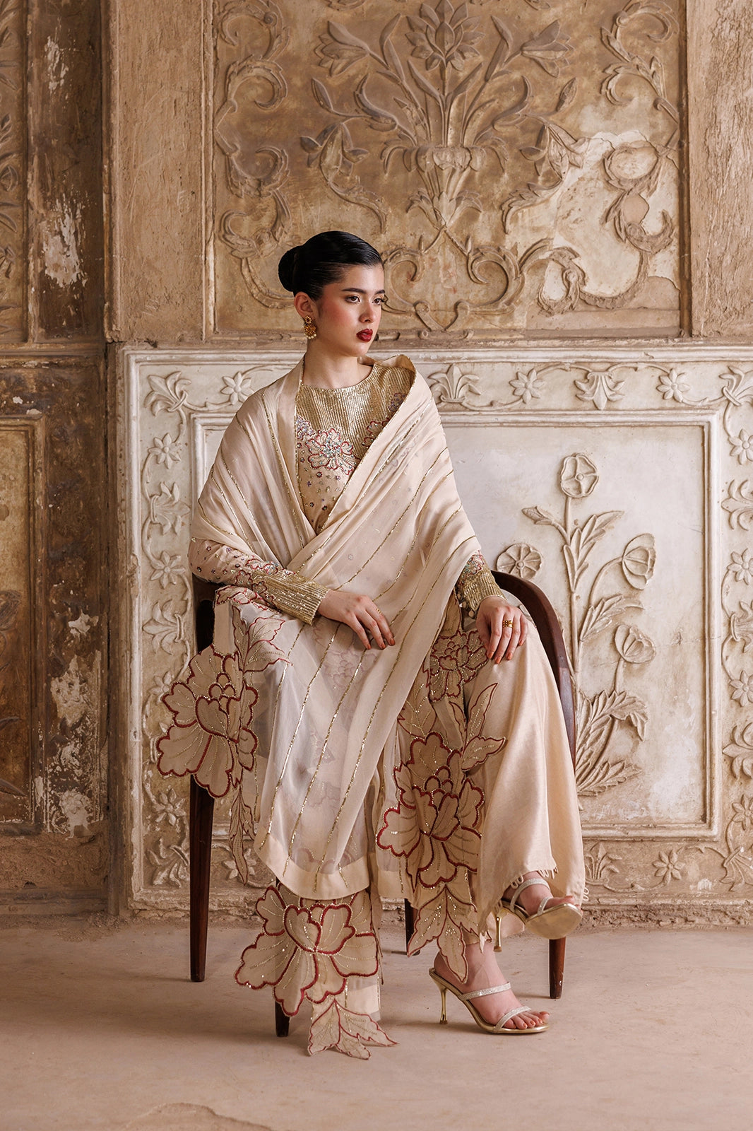 Vanya | Virsa Formals | ED-010 - Formal Dress - available at Maria Faisal in UK and USA.