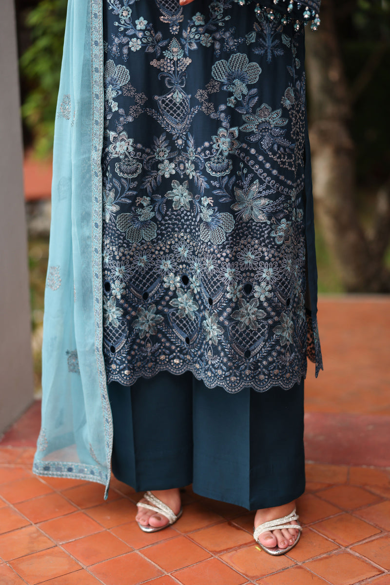 Flossie | Naayab Formals | K-108 - Ladies Clothes - Maria Faisal