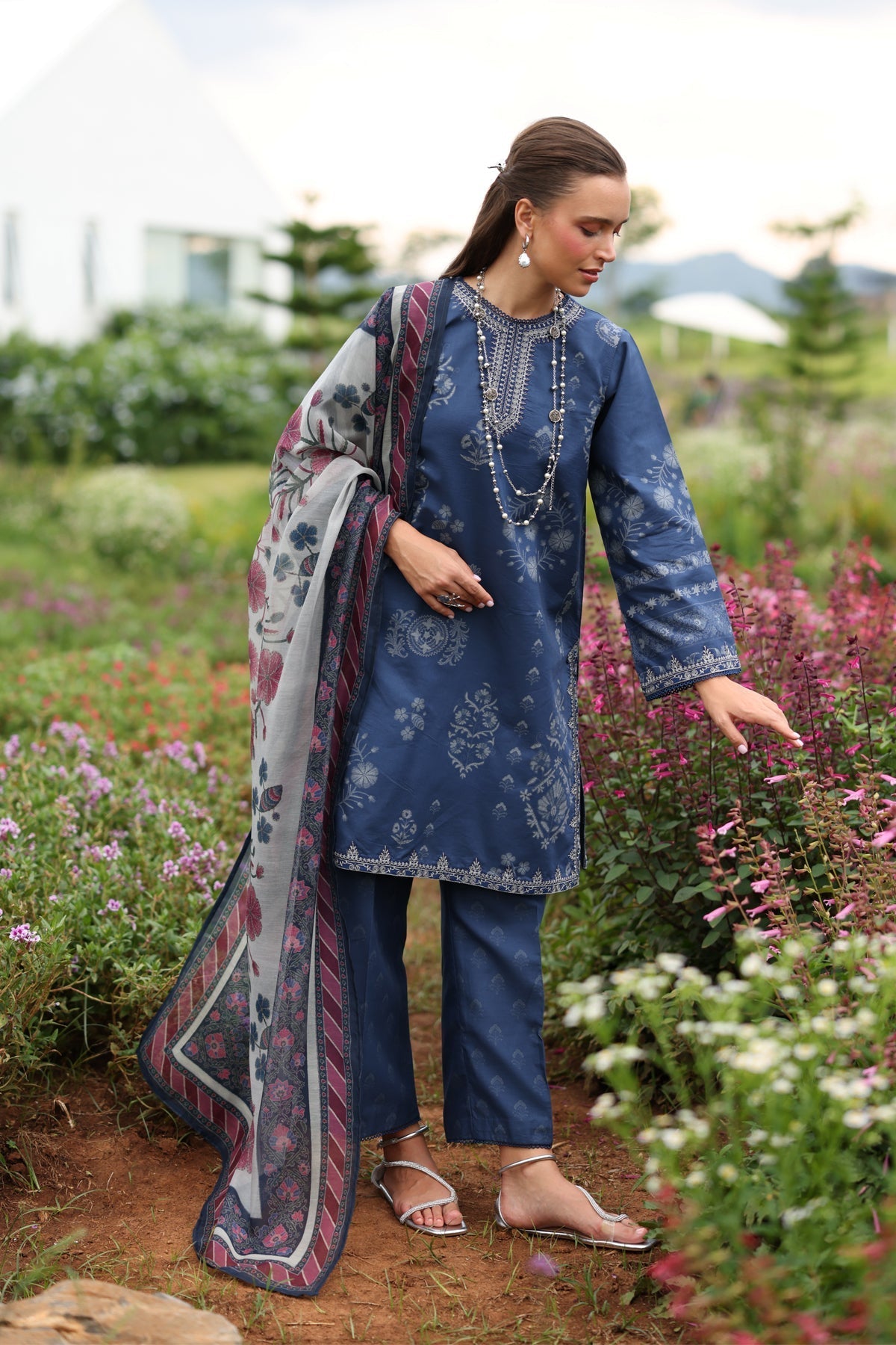 Xenia Formals | Summer Away 25 |BLUETTE