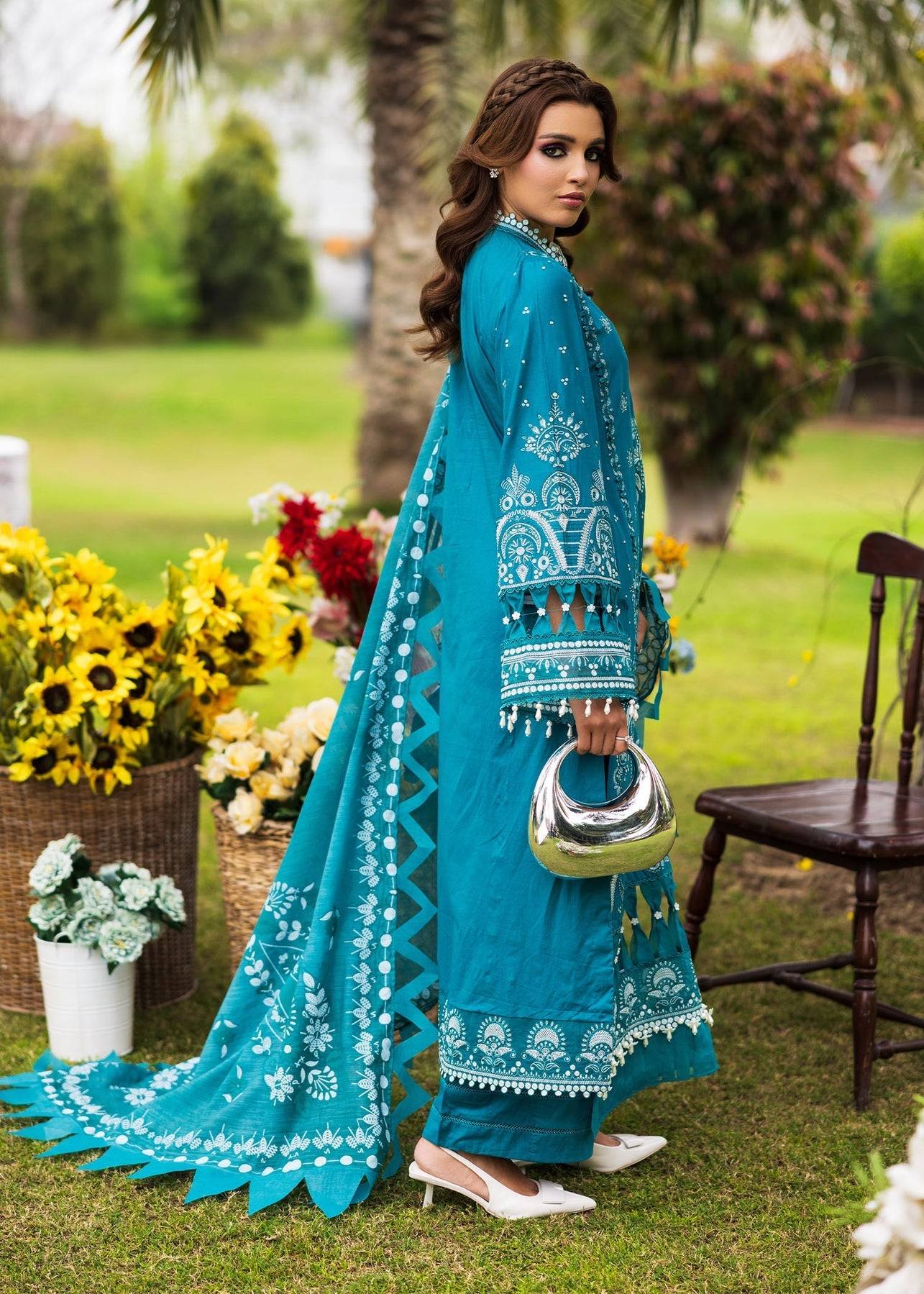 Paras by Pasha | Bloom and Beyond | Sapphire Bloom by Maria Faisal - Registered Vendor of : Paras by Pasha - type : Ladies Clothes - 100% original wedding dresses