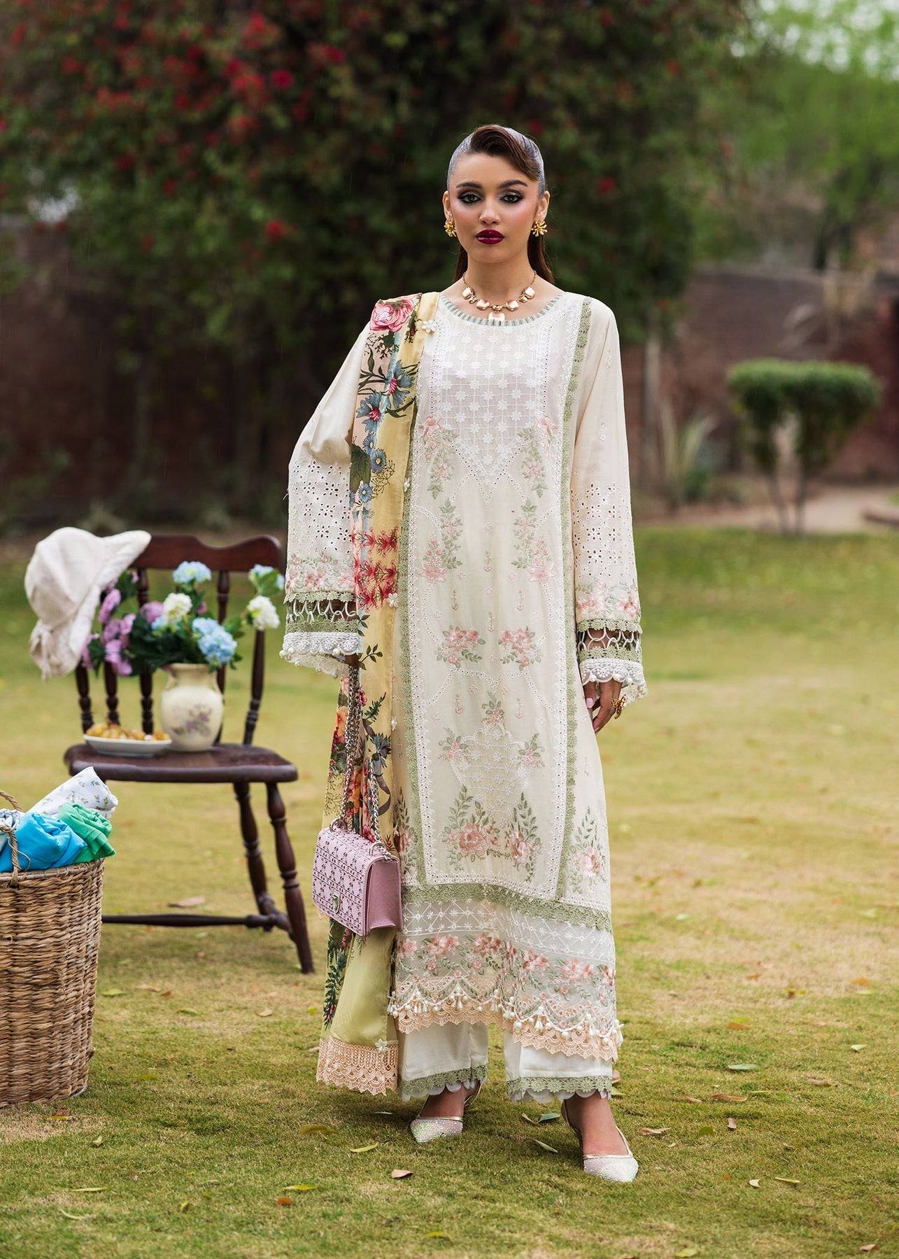 Paras by Pasha | Bloom and Beyond | Snowdrop Bloom by Maria Faisal - Registered Vendor of : Paras by Pasha - type : Ladies Clothes - 100% original wedding dresses