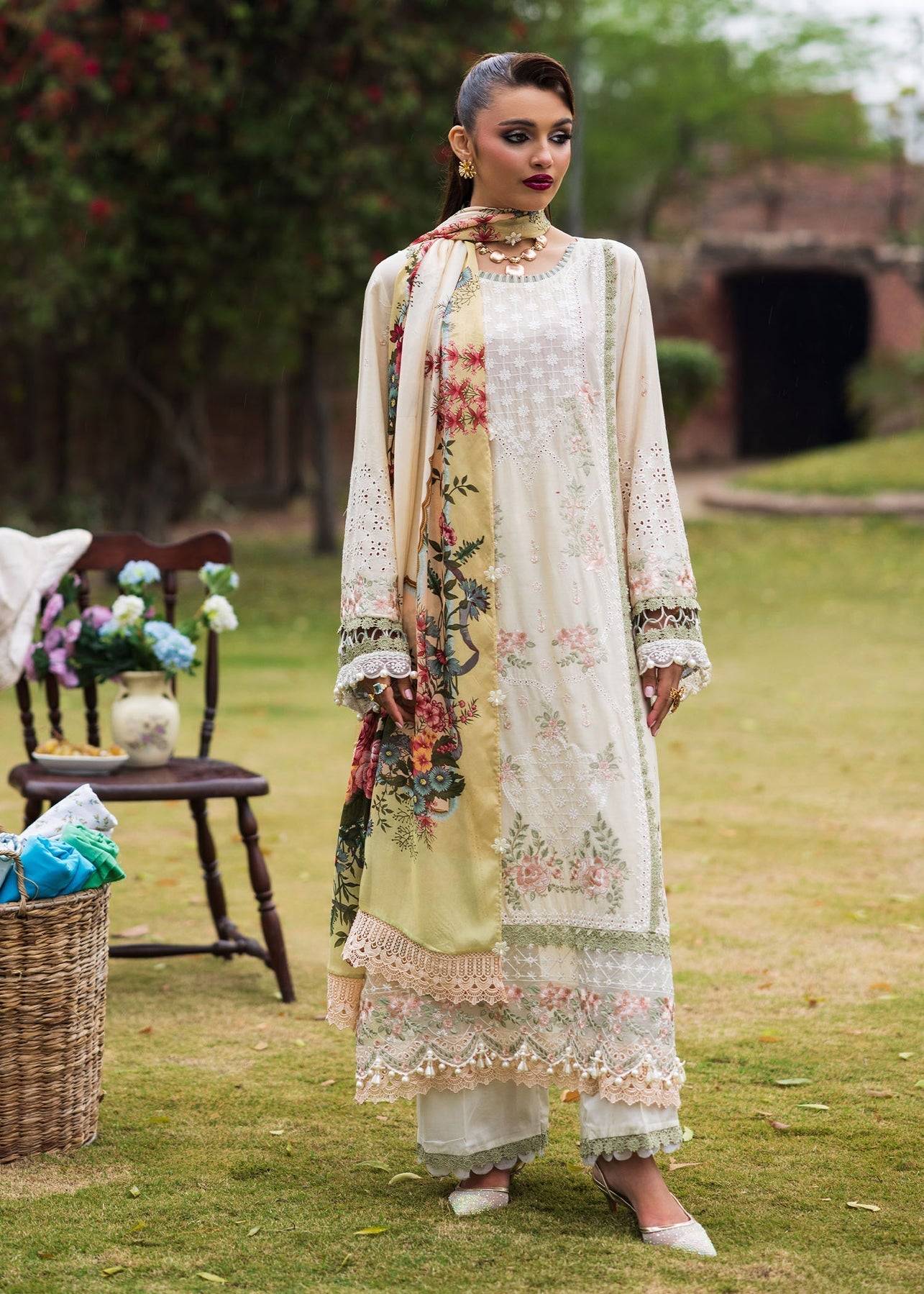 Paras by Pasha | Bloom and Beyond | Snowdrop Bloom by Maria Faisal - Registered Vendor of : Paras by Pasha - type : Ladies Clothes - 100% original wedding dresses