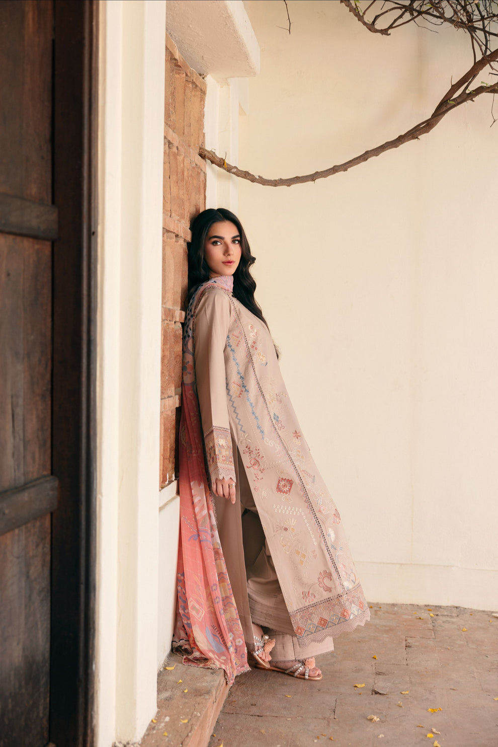 Florent | Festive Luxury Lawn 26 | FZF - 4B - Luxury Dress - available at Maria Faisal in UK and USA.