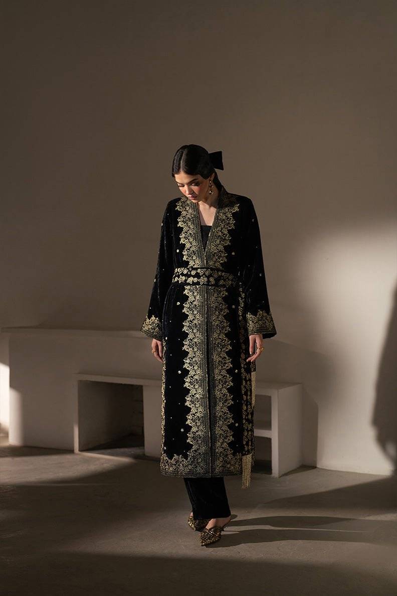 Caia | Luxury Velvet Edit 25 | Diana by Maria Faisal - Registered Vendor of : Caia - type : Ladies Clothes - 100% original wedding dresses