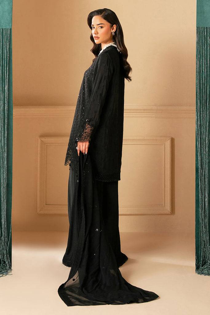 Cross Stitch | Luxe Atelier 25 | RAVEN HAZE by Maria Faisal - Registered Vendor of : Cross Stitch - type : Ladies Clothes - 100% original wedding dresses