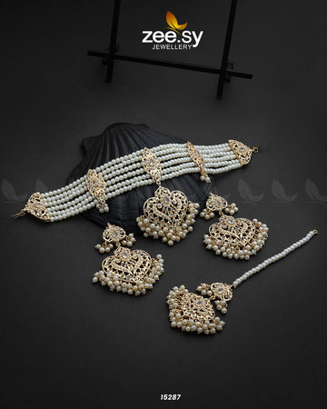 Hyderabadi Guluband Necklace - Designer Dress with Intricate embroidery and embellishments. Shop elegent wedding dress at Maria Faisal.