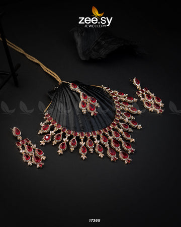 Gorgeous Necklace - Designer Dress with Intricate embroidery and embellishments. Shop elegent wedding dress at Maria Faisal.