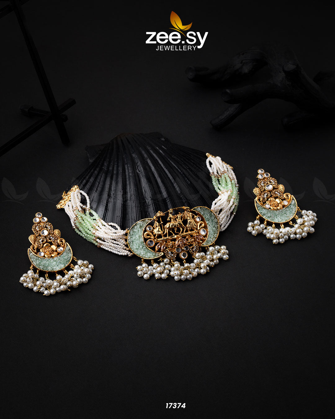 Medallion Necklace - Necklace Sets
