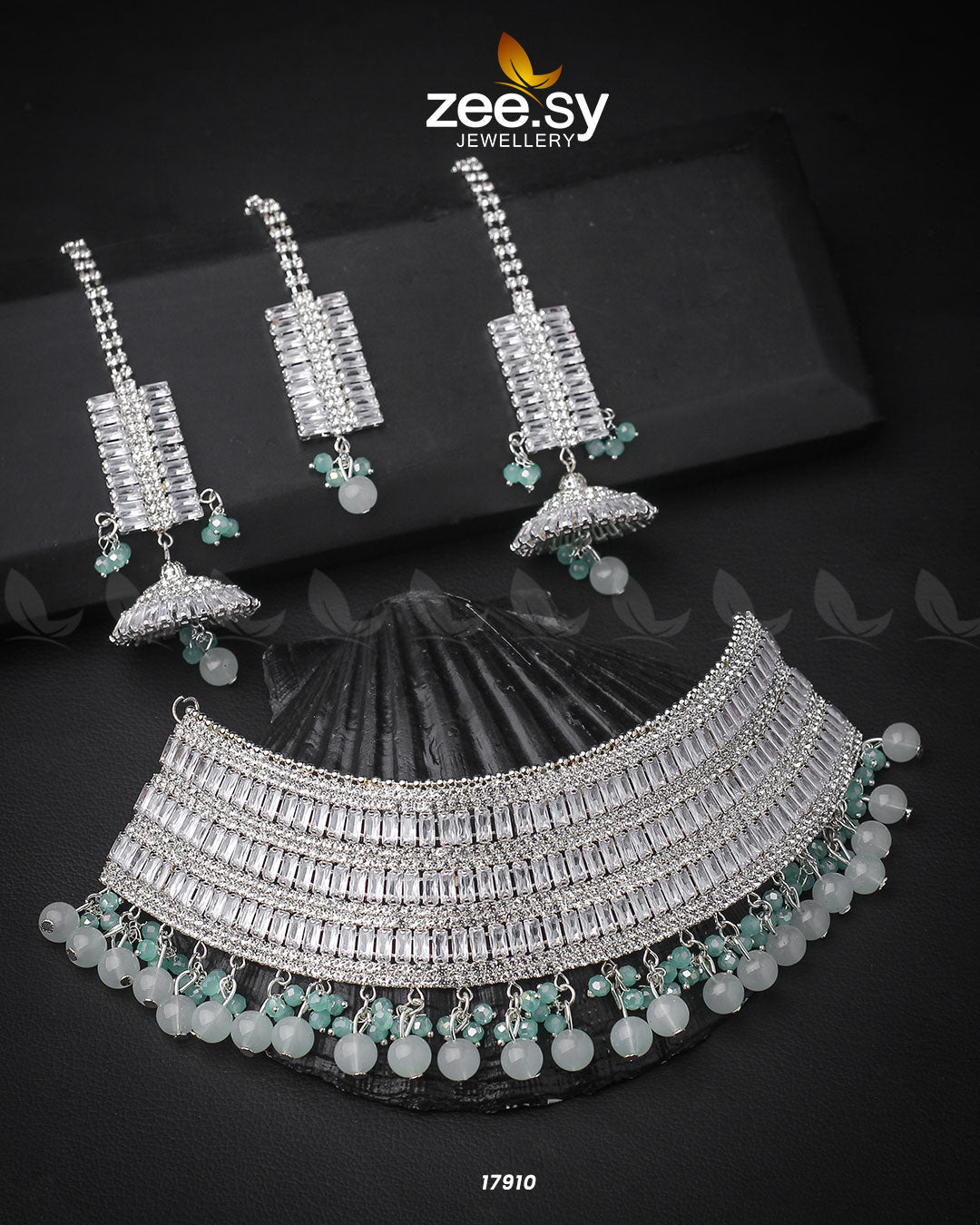 Sumayah's Choker Necklace - Necklace Sets