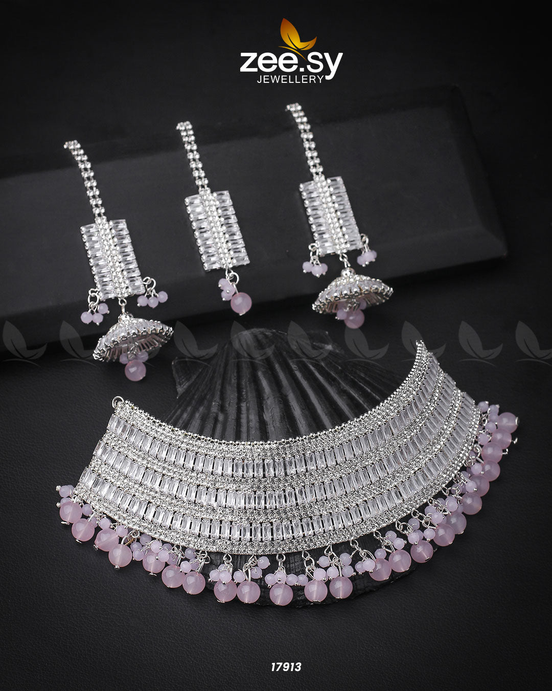Sumayah's Choker Necklace - Necklace Sets