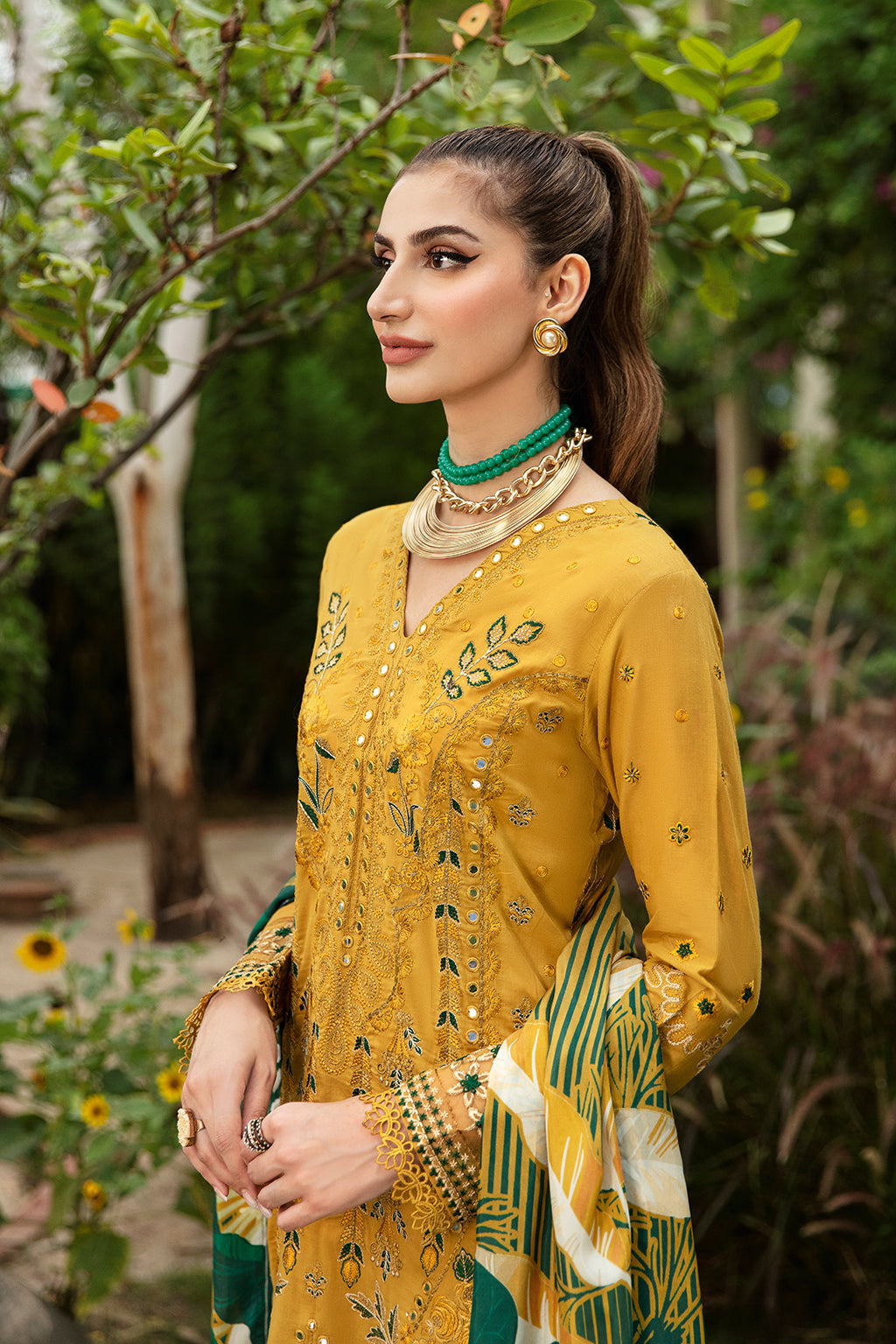 Ramsha | Luxury Lawn 24 | Y-805 - Ladies Clothes - Maria Faisal