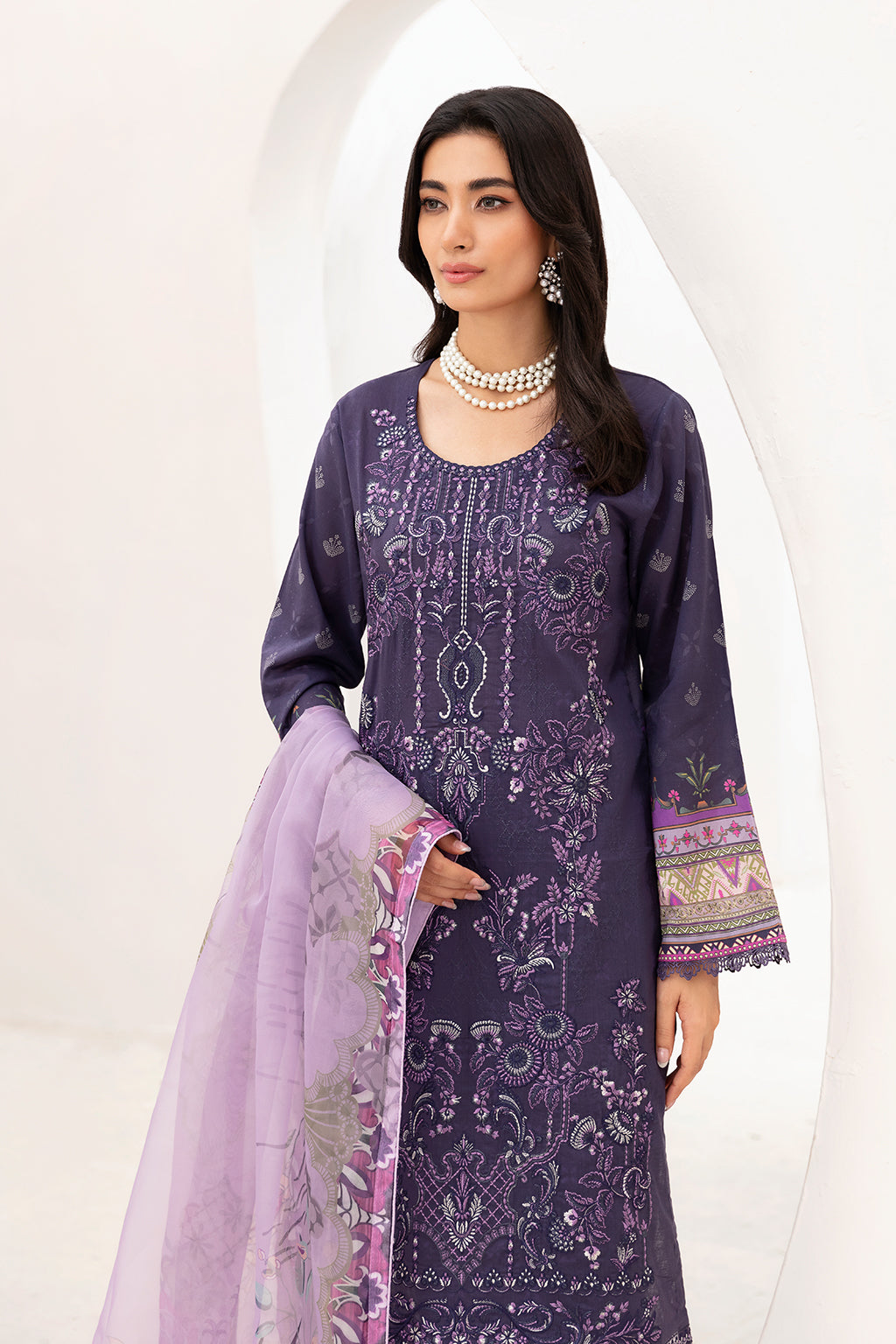 Ramsha | Mashaal Luxury Lawn | L-1105 - Designer Dress with Intricate embroidery and embellishments. Shop elegent wedding dress at Maria Faisal.