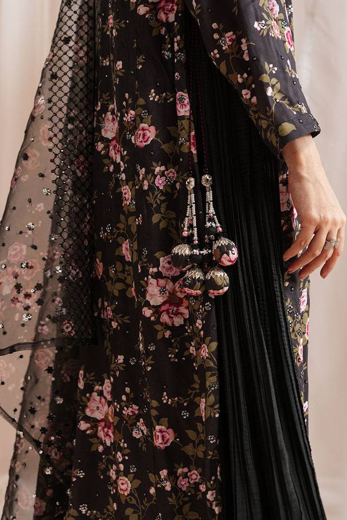 Cross Stitch | Luxe Atelier 25 | GRAPHITE GLOW by Maria Faisal - Registered Vendor of : Cross Stitch - type : Ladies Clothes - 100% original wedding dresses