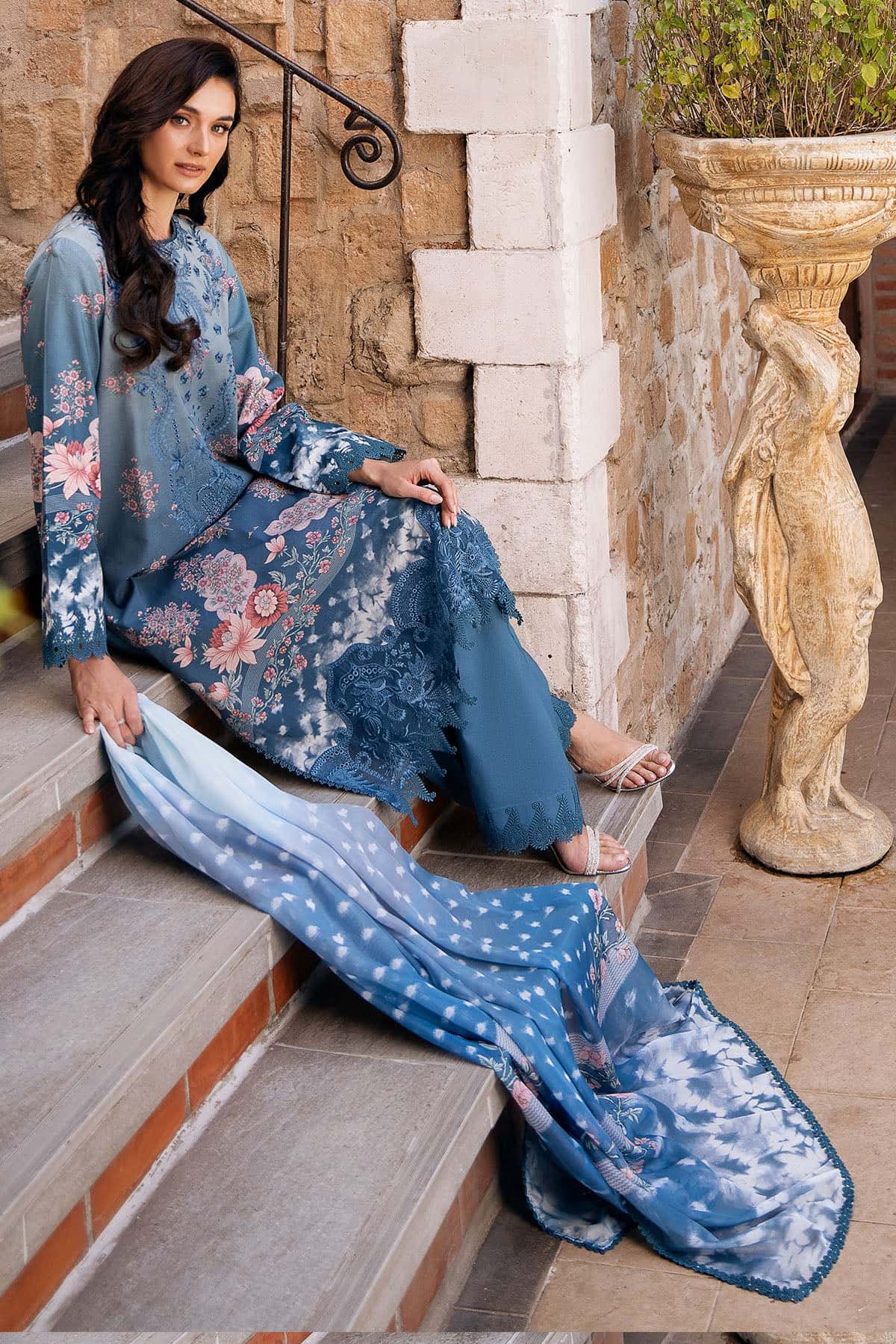 Afrozeh | Damask The Holiday Edit 25 | Seraphina A by Maria Faisal - Registered Vendor of : Afrozeh - type : Ladies Clothes - 100% original wedding dresses