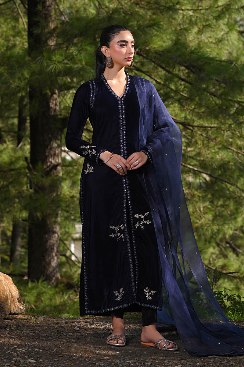 Hue Pret | Farasha Luxury Winter | Meliha - Ladies Clothes - Maria Faisal