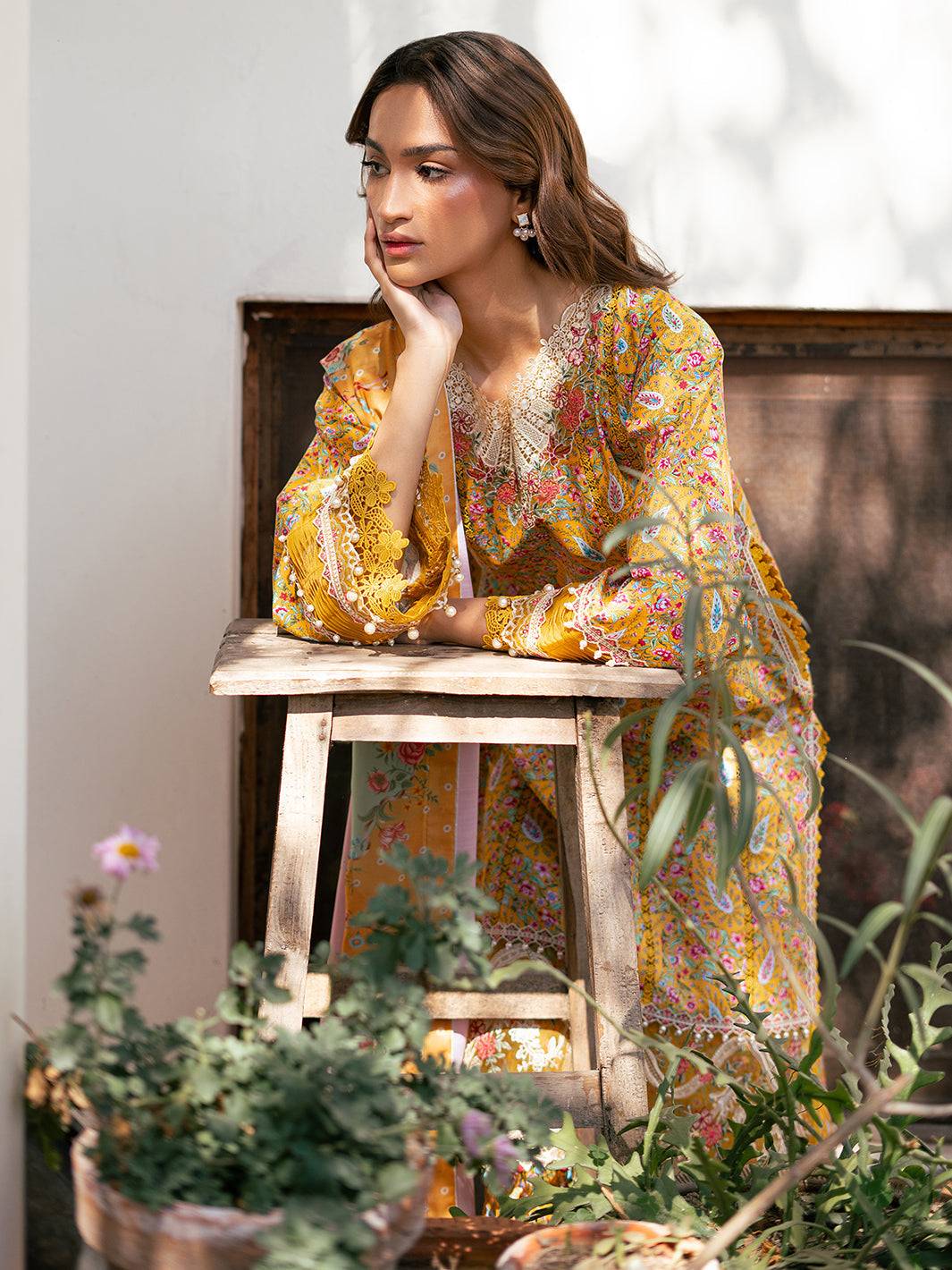 Bin Ilyas | Hazel Printed Lawn 25 | 2072 - B by Maria Faisal - Registered Vendor of : Bin Ilyas - type : Ladies Clothes - 100% original wedding dresses
