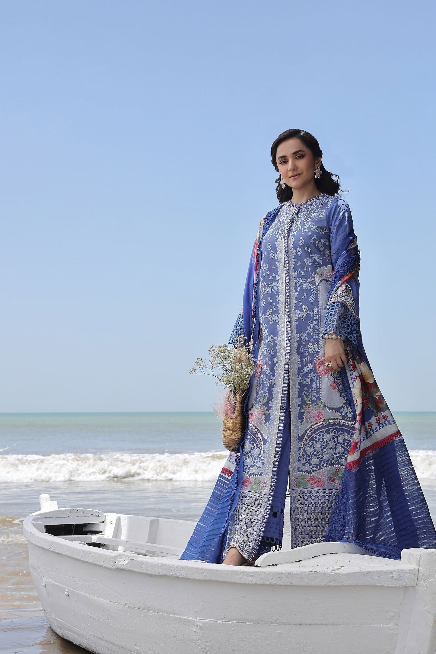 Maryam Hussain | Luxury Lawn 24 | AYRA - Waniyas