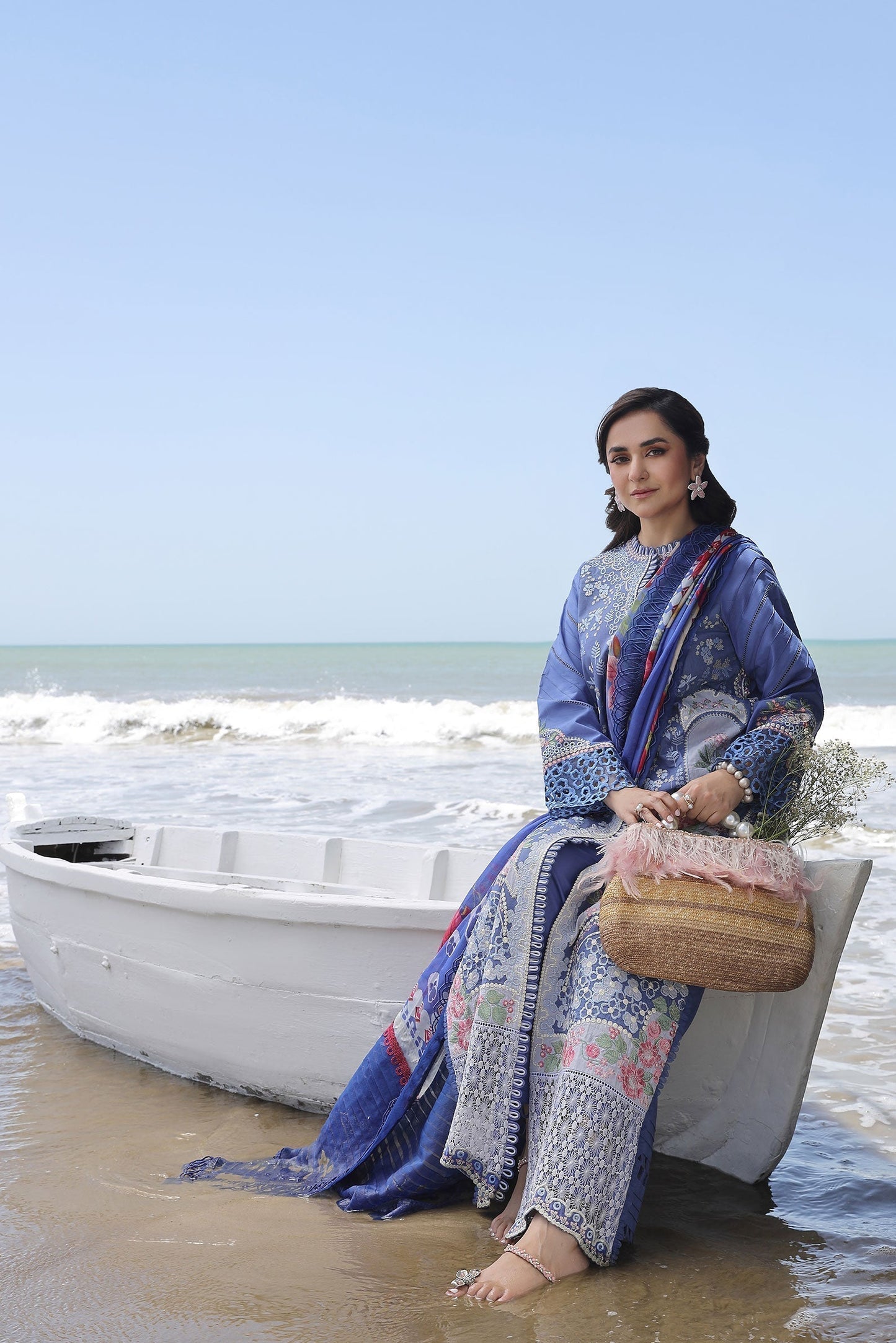 Maryam Hussain | Luxury Lawn 24 | AYRA - Waniyas