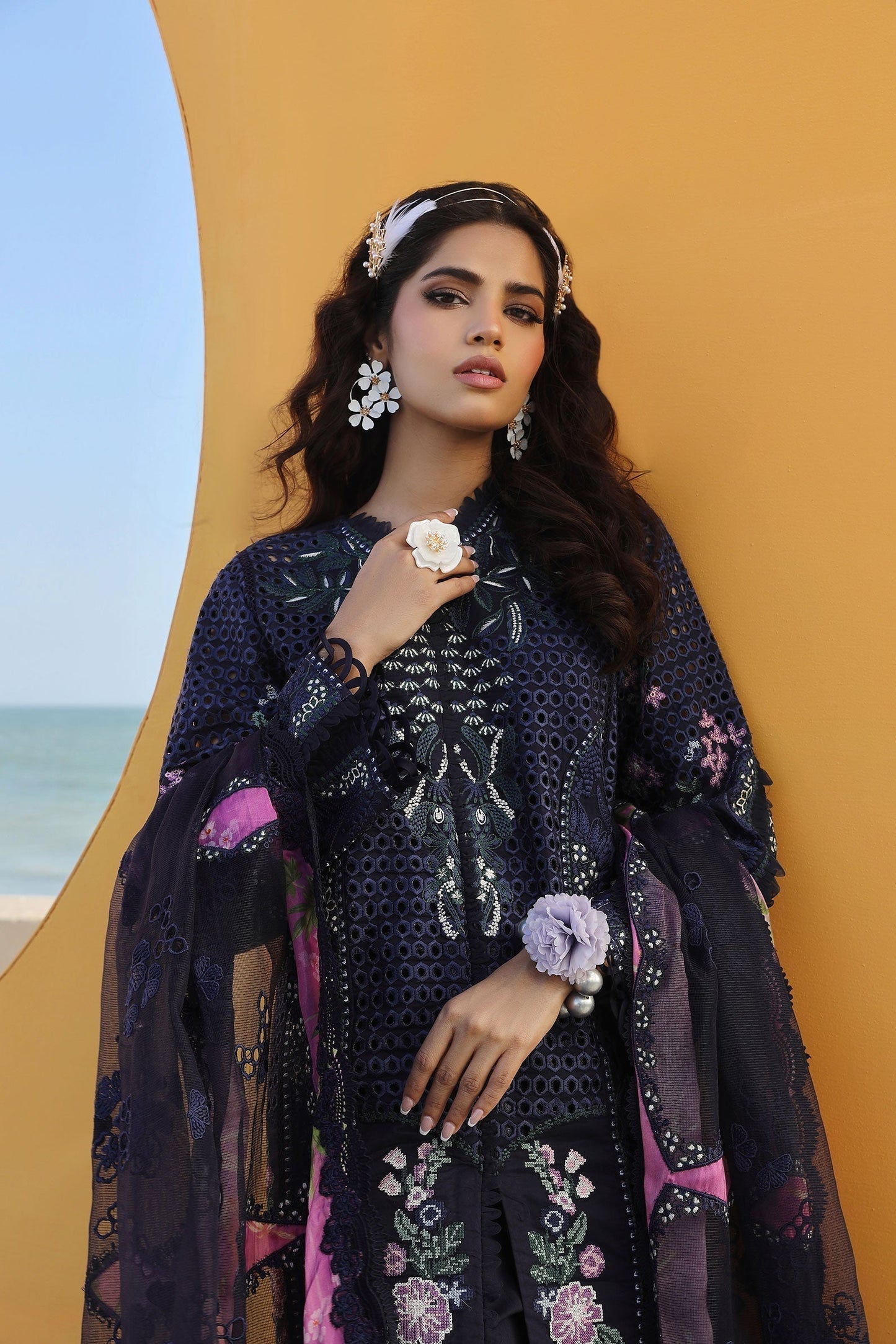 Maryam Hussain | Luxury Lawn 24 | ZOYA - Waniyas