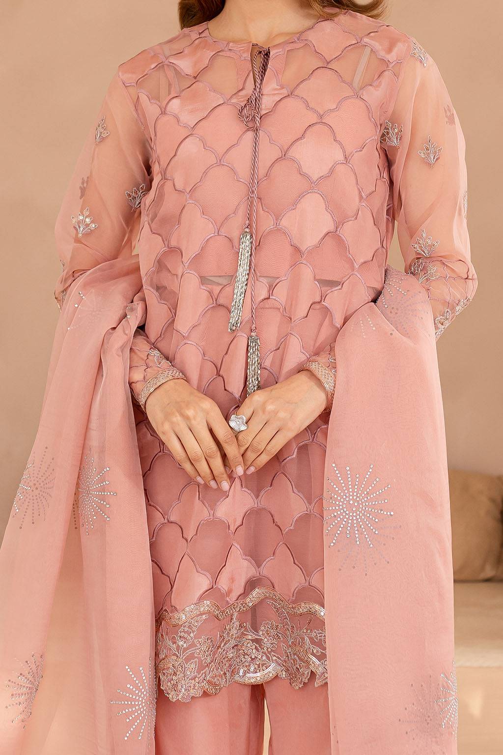 Vanya | Veranda Fromals | VR-02 by Maria Faisal - Registered Vendor of : Vanya - type : Ladies Clothes - 100% original wedding dresses