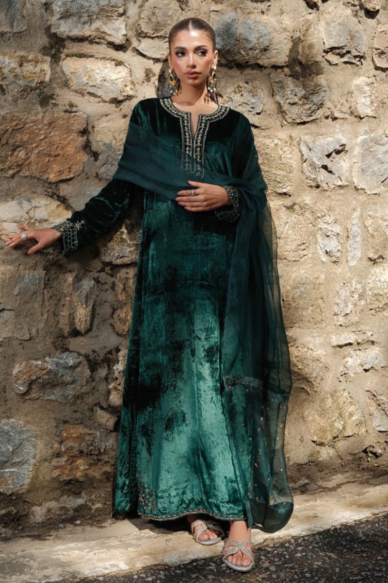 Hue Pret | Farasha Luxury Winter | Yasma - Ladies Clothes - Maria Faisal