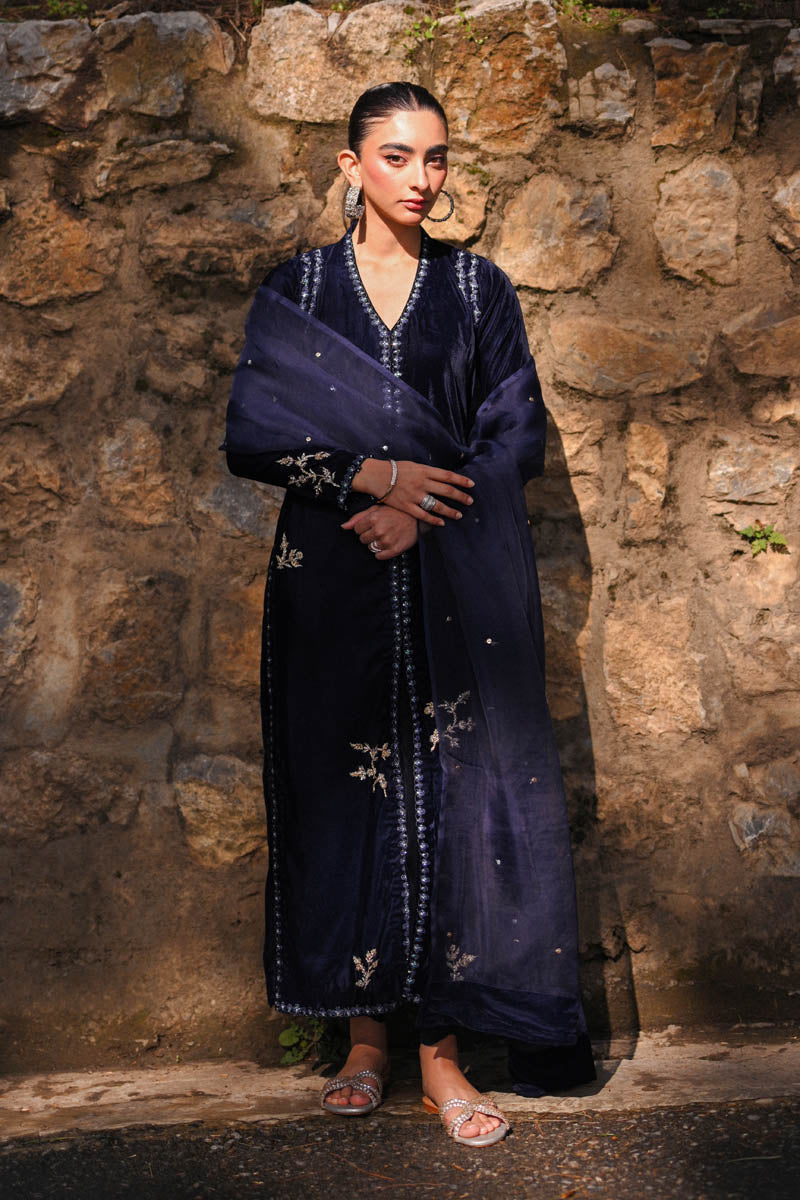 Hue Pret | Farasha Luxury Winter | Meliha - Ladies Clothes - Maria Faisal