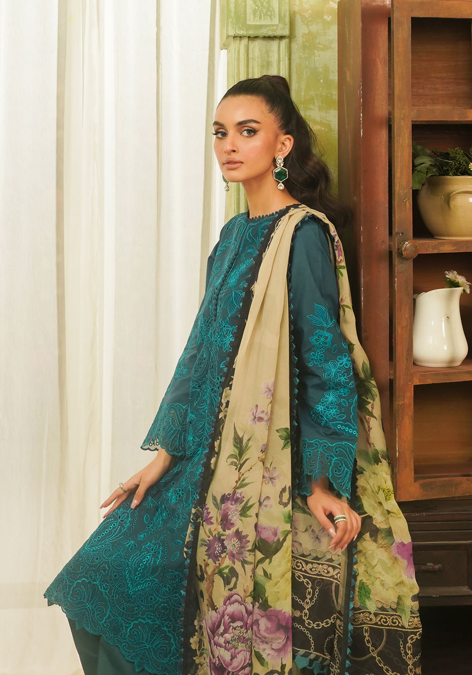 Zarqash | Tresor Luxury Lawn 24 | ZQT 0011 DINA - Maria Faisal