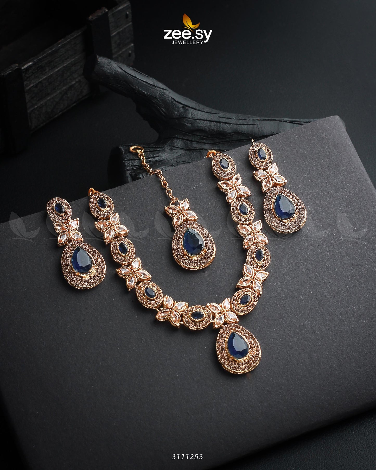 Cassin's Necklace Set - Necklace Sets