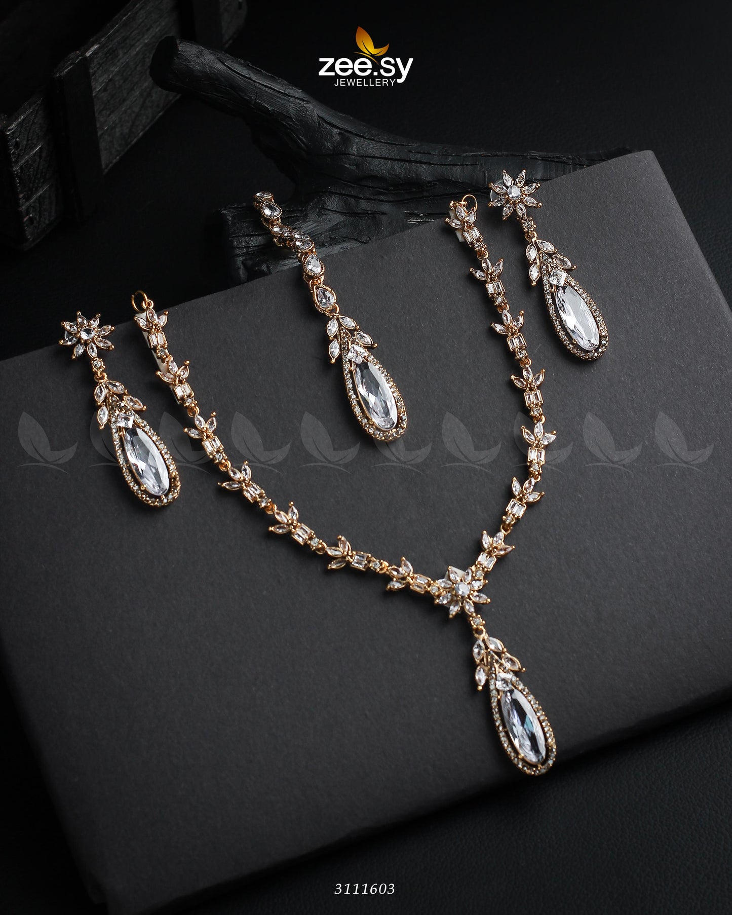 Saba Qamar Necklace Sets - Necklace Sets