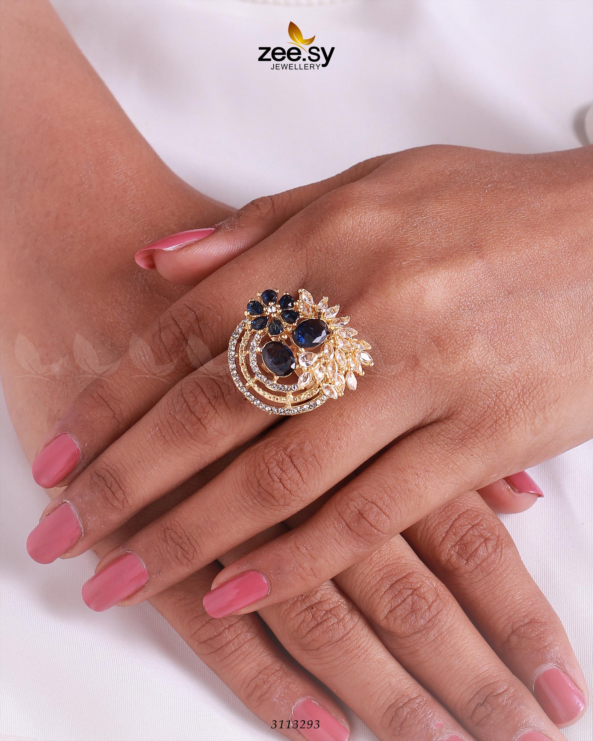 Zoya's Ring - Finger Ring