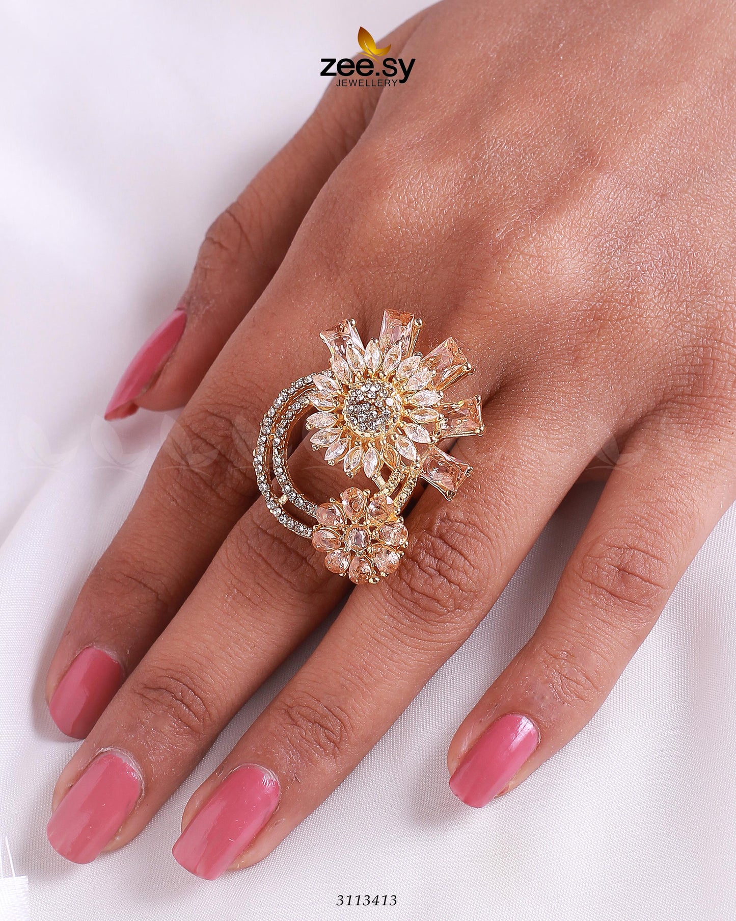 Aima Baig Ring - Finger Ring