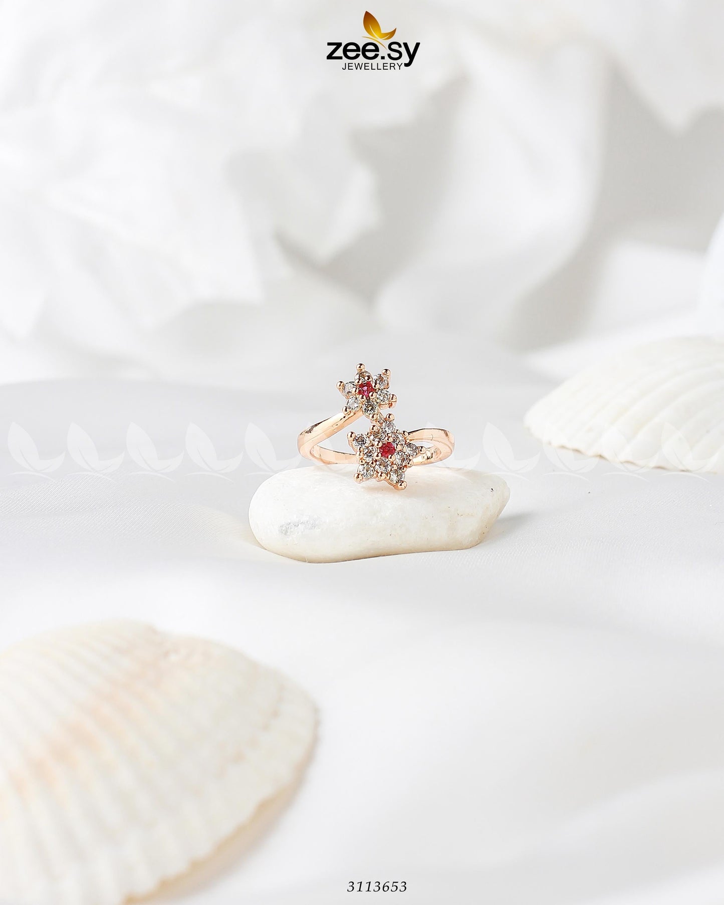 Orla Ring - Finger Ring